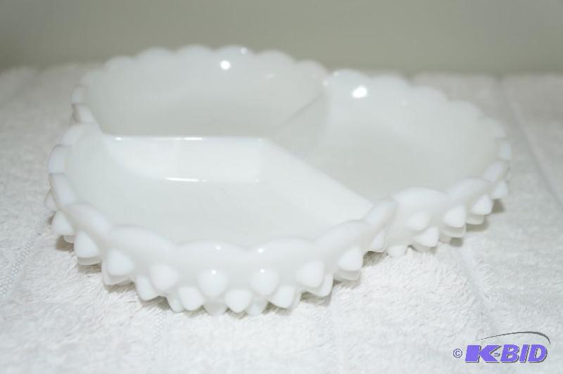lot 151 image: Fenton Milk Glass Hobnail Relish Tray  Divided Dish