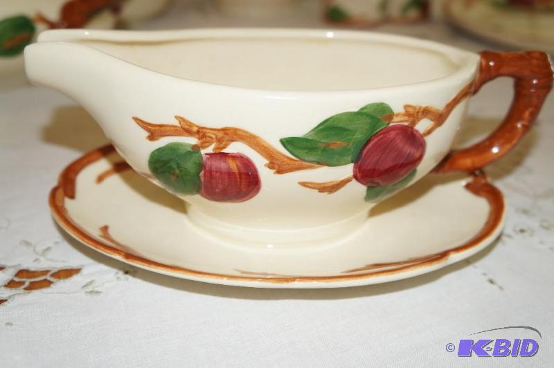 lot 194 image: Franciscan Apple Pattern Gravy Boat