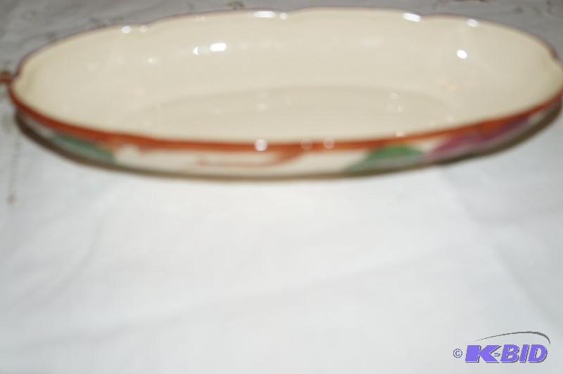 lot 203 image: Franciscan Double Apple Pattern w Square Stamped Franciscan on Bottom Celery Dish