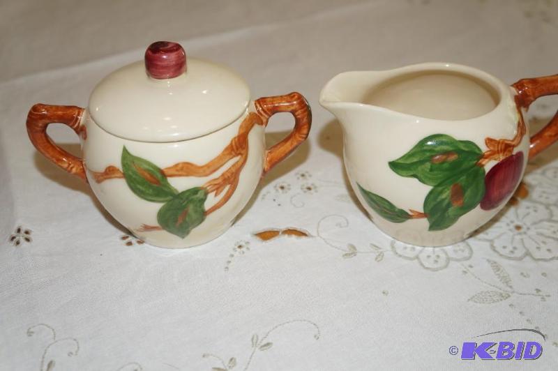 lot 206 image: Franciscan Apple Pattern Cream & Sugar Set