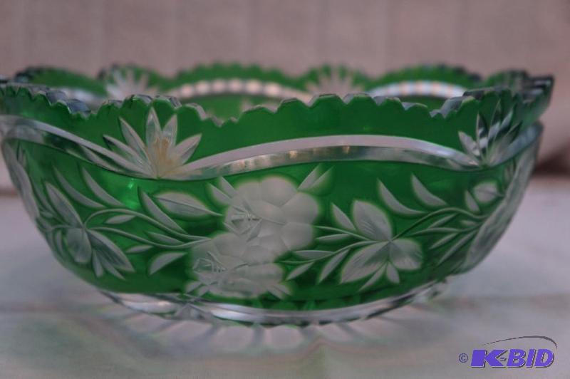 lot 216 image: 24% Lead Crystal Dark Green Bowl