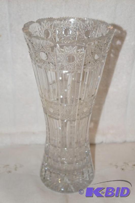 lot 239 image: 24% Lead Crystal Vase