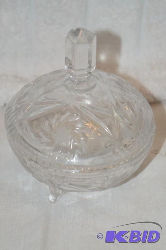 lot 242 image: 24% Lead Crystal Footed Candy Dish with Lid