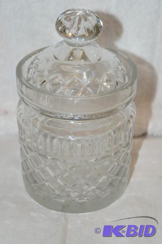 lot 254 image: 24% Lead Crystal Candy Dish with Lid