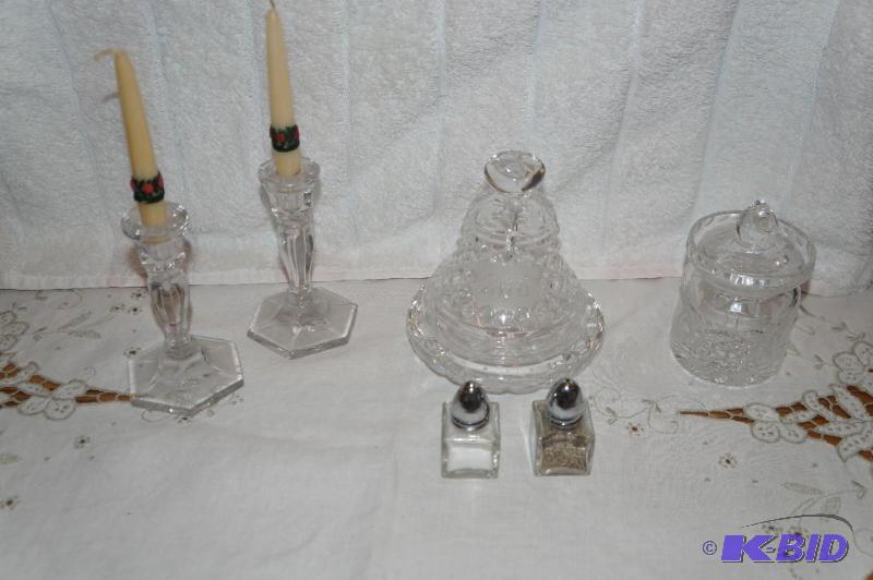 lot 278 image: Lot of 6 Crystal Pieces