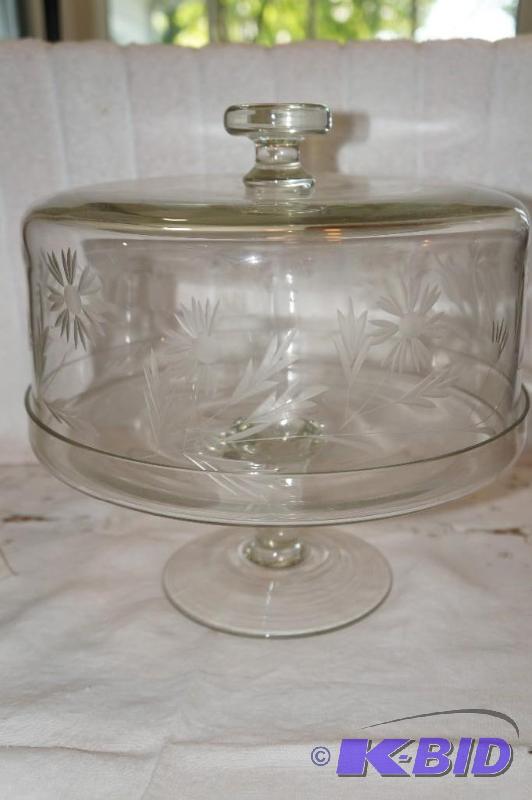 lot 280 image: Etched Glass Covered Cake Plate on Pedestal