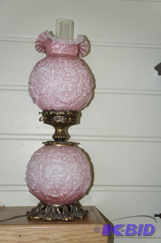 lot 30 image: Fenton Light Pink Double Globe Electric Lamp