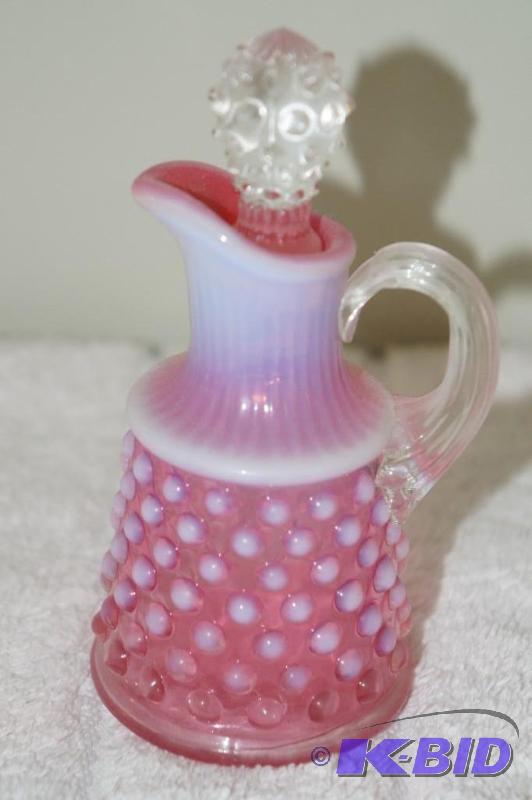 lot 36 image: Fenton Cranberry Hobnail Opalescent Miniature Decanter