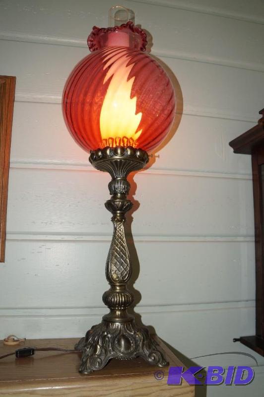 lot 42 image: Fenton Cranberry Single Globe Electric Lamp