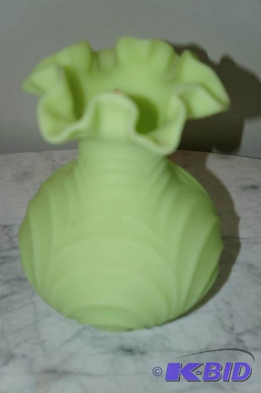 lot 5 image: Fenton Light Green Vase