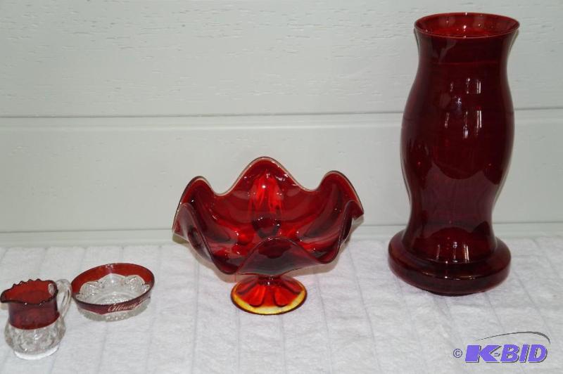 lot 100 image: Lot of 4 Ruby Red Depression Ware