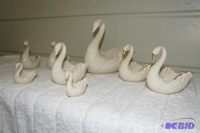lot 111 image: Set of 8 Lenox Swans