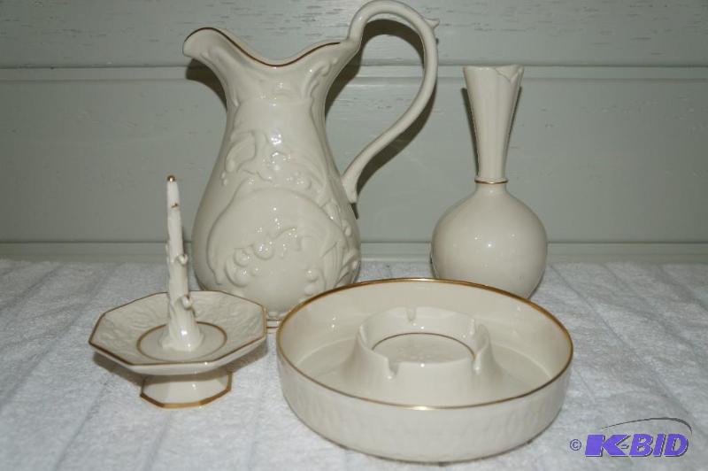 lot 116 image: Lot of 4 Lenox Pieces