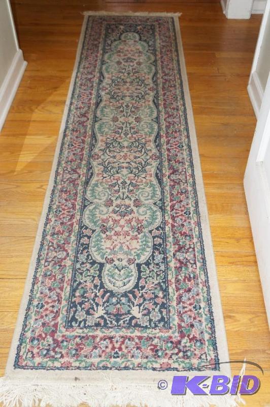 lot 133 image: Runner Rug