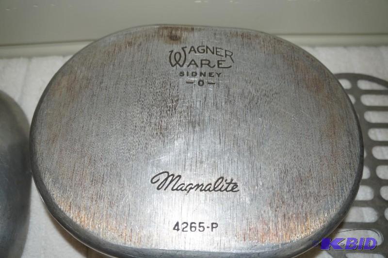 Sold at Auction: Vintage Wagner Ware Magnalite 4265-M Roaster