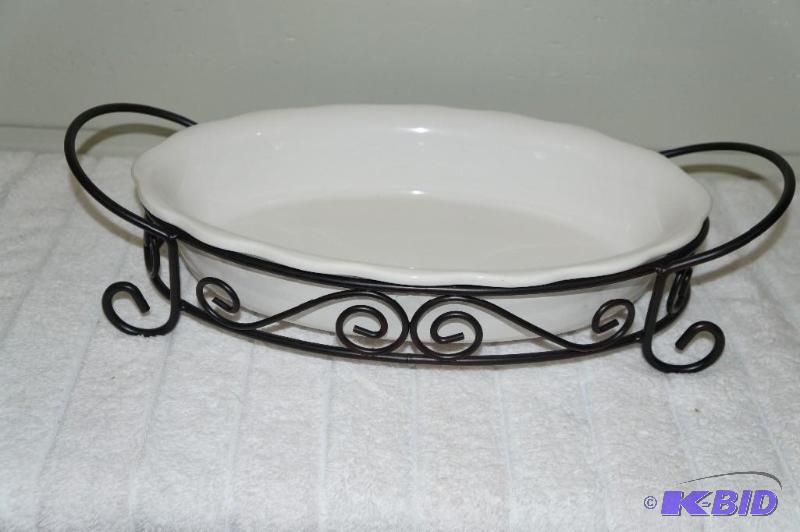 lot 166 image: Signature China Stone Ware Casserole Dish with Black Hot Pad Metal Stand