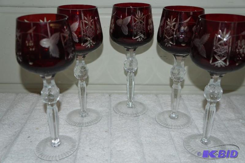lot 189 image: Hortensja 24% Lead Crystal Dark Red Wine Goblets (5)