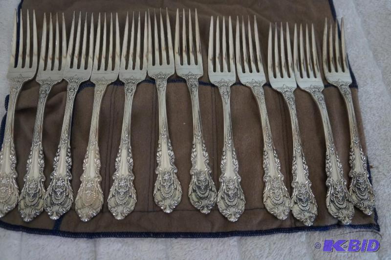 lot 225 image: Lot of 12 Wallace Sterling Silver Forks