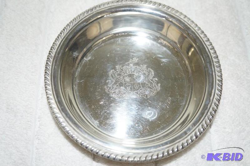 lot 234 image: Webster Wilcox International Silver Company Silver Dish