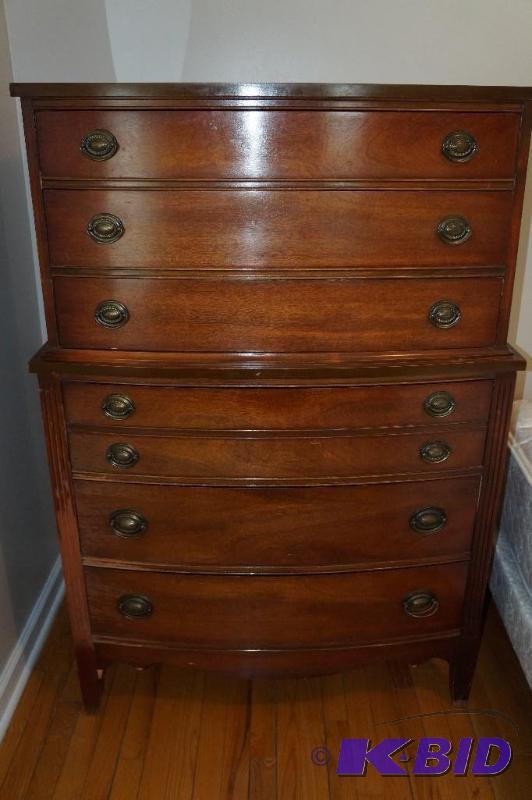 lot 267 image: Dixie 6 Drawer High Boy Dresser