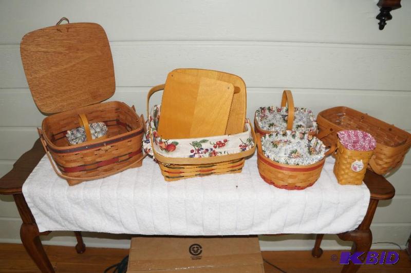 lot 31 image: Lot of 7 Longaberger Wicker Baskets
