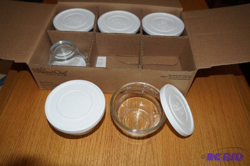 lot 333 image: Pampered Chef 12 Piece Prep Bowl Set