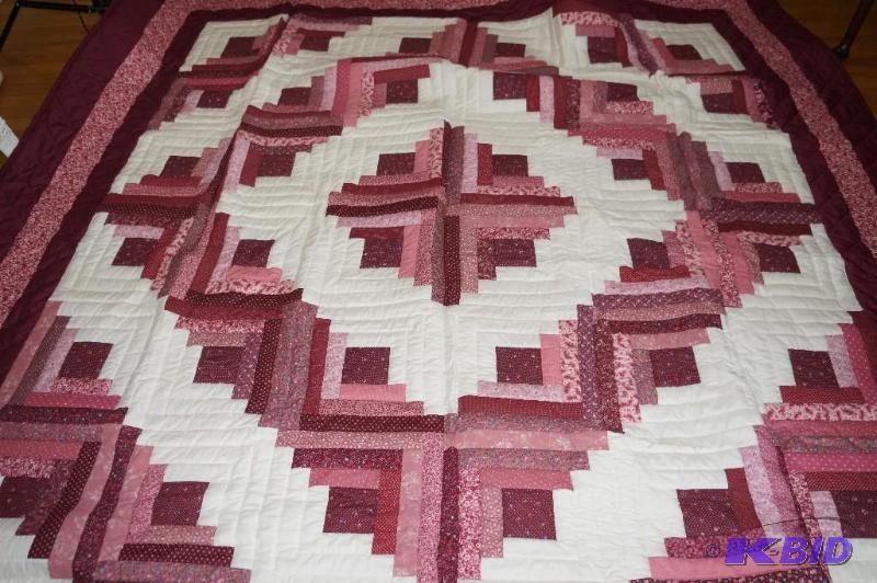 lot 34 image: 90 x 102 Handmade Quilt