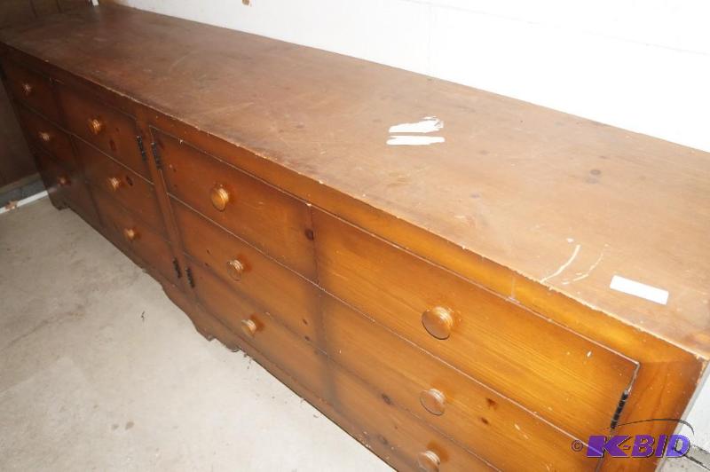 lot 345 image: Large Garage Cabinet