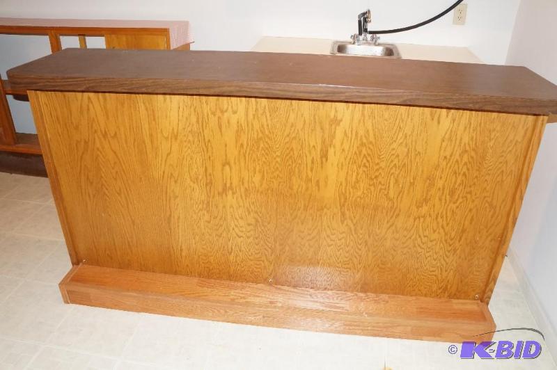 lot 50 image: Bar