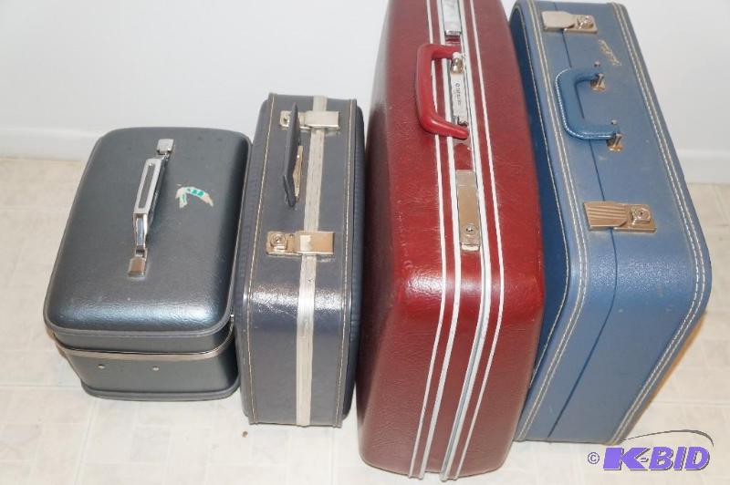 lot 71 image: Lot of 4 Vintage Hard Sided Suitcases