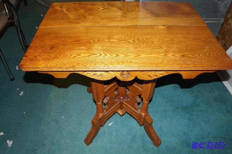 lot 82 image: Antique  Vintage Table with Nice Design Work