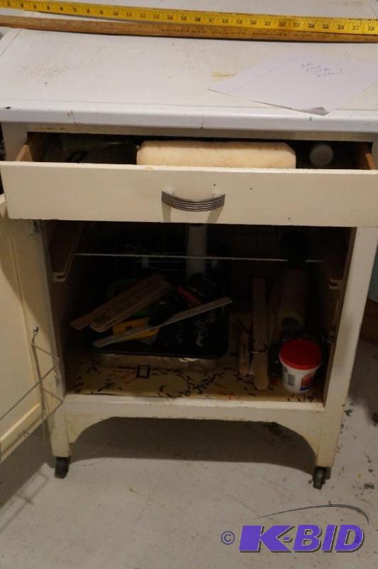 lot 87 image: Vintage Metal Cabinet with Drop Down Leafs with Paint Supplies