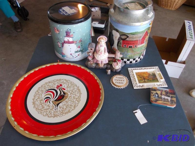 lot 48 image: Large Rooster Tray, Decorative Tins...