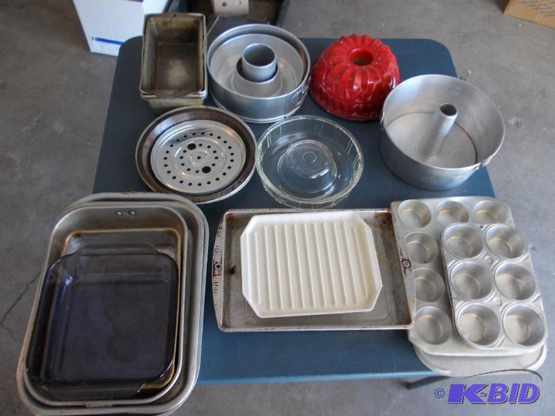 lot 66 image: Lot Of Baking Pans, Muffin Pans, Pi...
