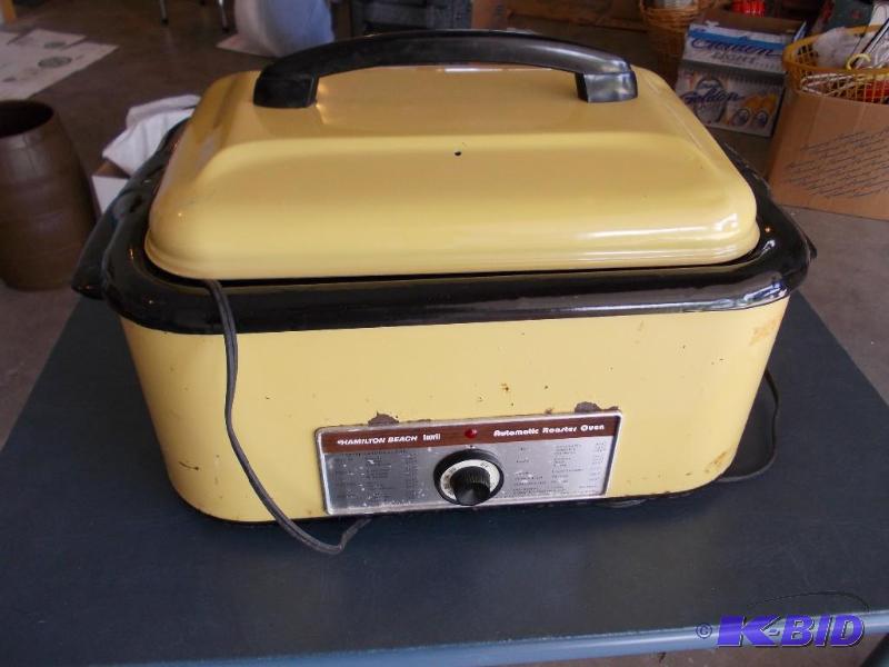 lot 73 image: Roaster Oven...