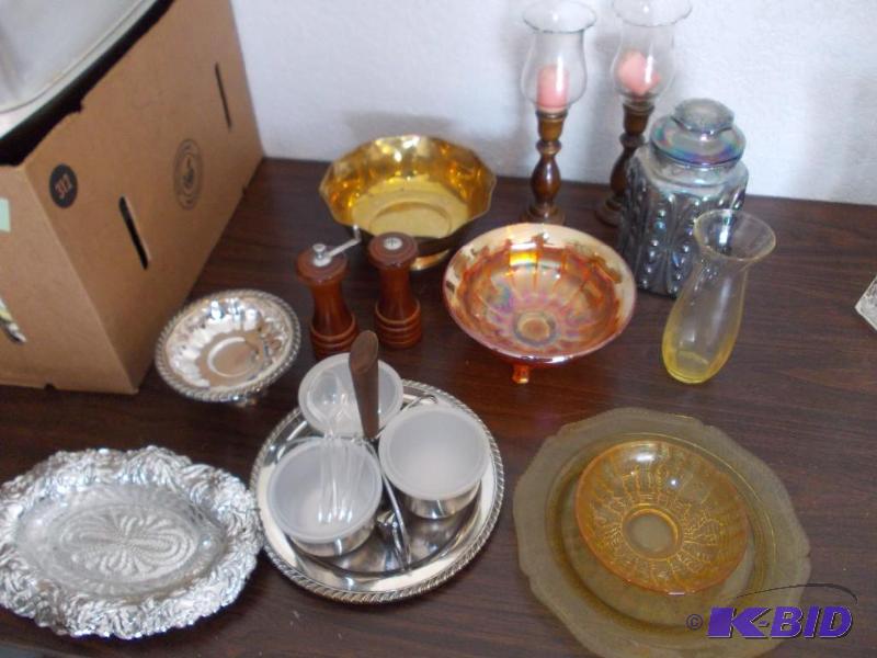 lot 80 image: Lot Of Assorted Colorful Glass Ware...