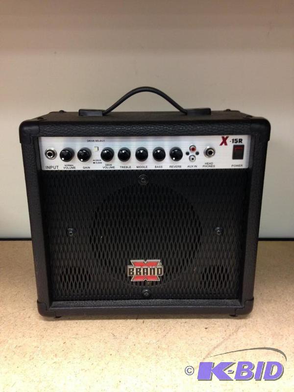X Brand X-15R 15W 8&quot Guitar Co...