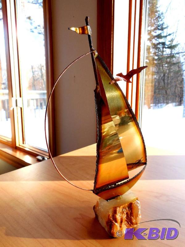 lot 48 image: Vtg Signed Jason Brass Onyx Sailboat