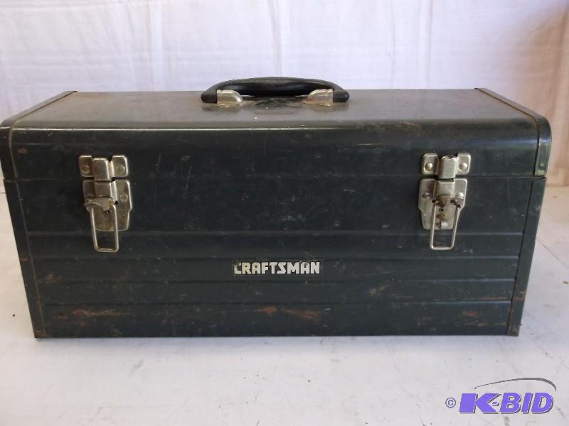 Craftsman metal tool box measuring 20 14&quo...