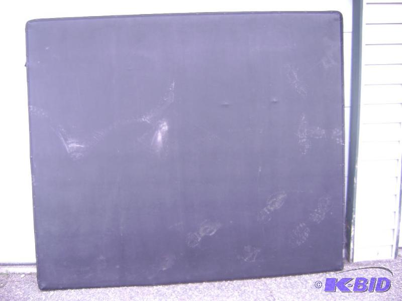 Tunnel cover for pickup truck comes with 6 cl...