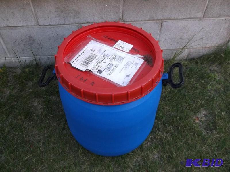 Good clean food grade about 15 gallon barrel...