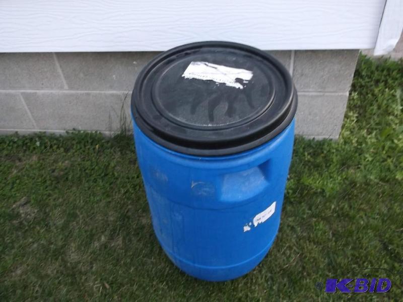 Good clean food grade barrel about 20 gallon....