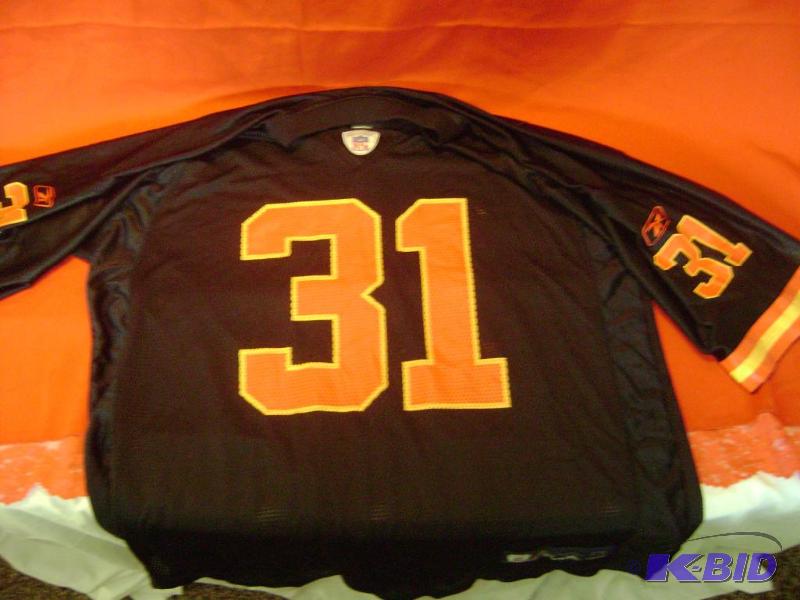 Holmes Jersey #31 Size XL appears in good con...
