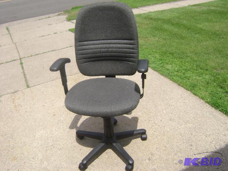&nbspNice Office Chair has back support seat...