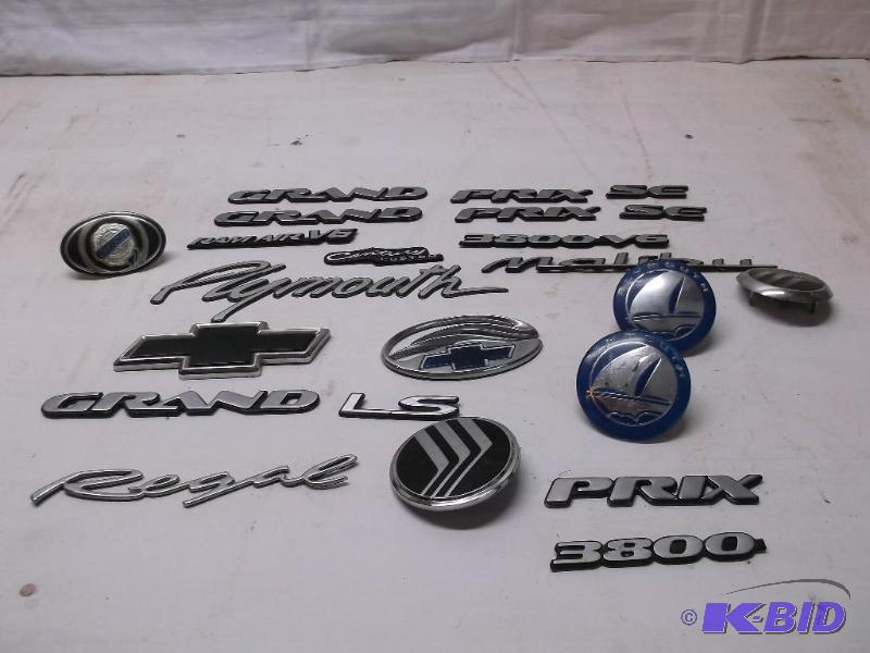 Large lot of collectable car emblems appear t...