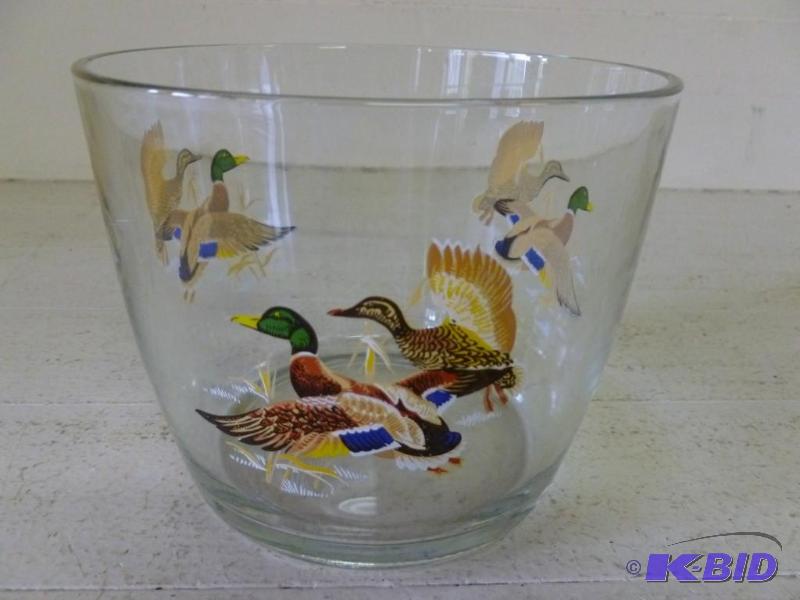 lot 138 image: Beautiful mallard duck image glass ...