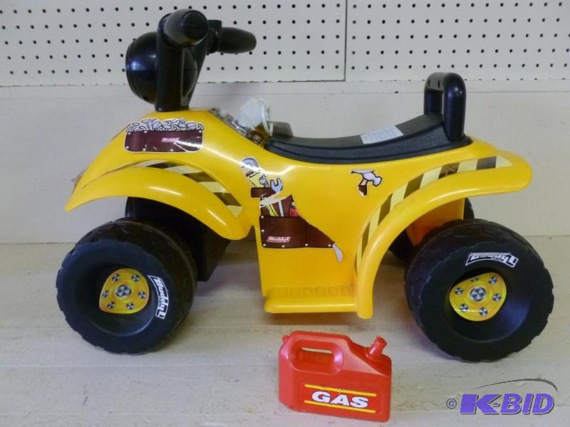 lot 14 image: Imperial Toy - Buddy L kids four wh...