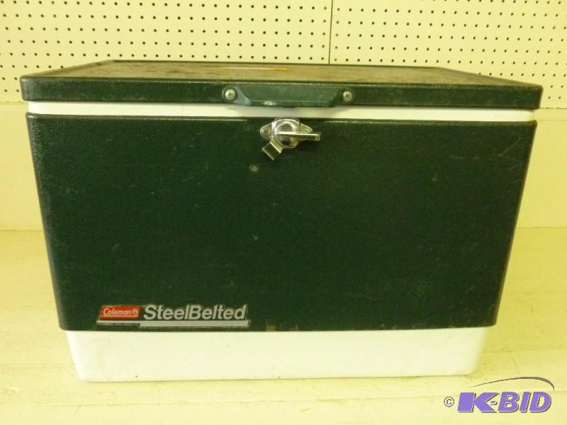 lot 18 image: Large Coleman Steel Belted cooler....