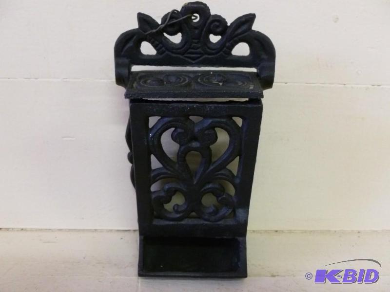lot 186 image: Cast Iron match chimney that measur...