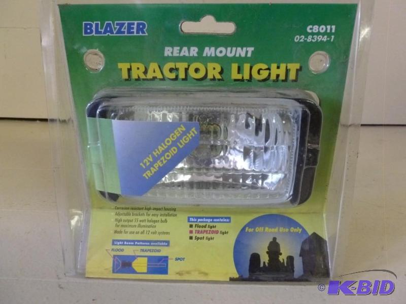 lot 265 image: Blazer rear mount tractor light kit...